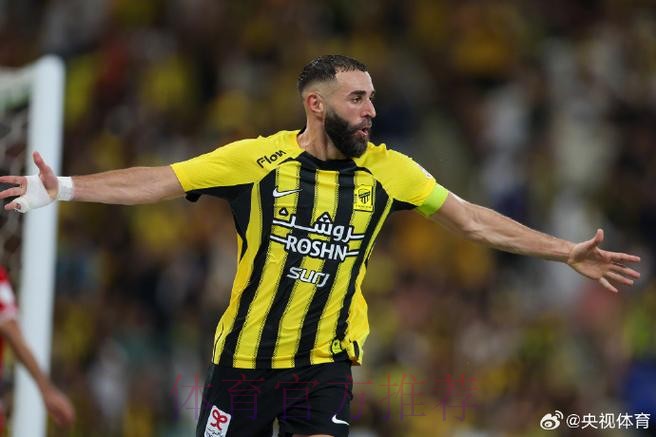 种种迹象表明本泽马将首发出战 其本人已准备就绪 种种迹象表明本泽马将首发出战 其本人已准备就绪